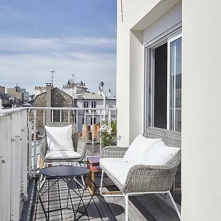 Apartman Lumineux Avec Terrasse