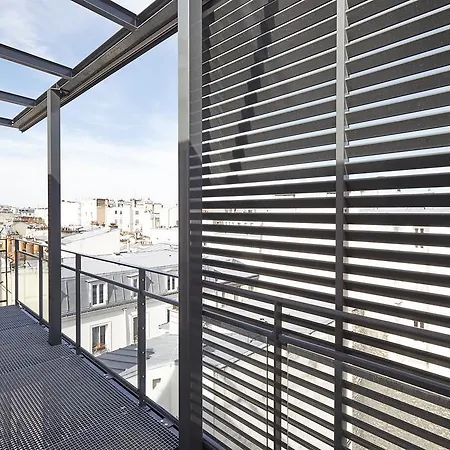 Lumineux Avec Terrasse Apartman Párizs